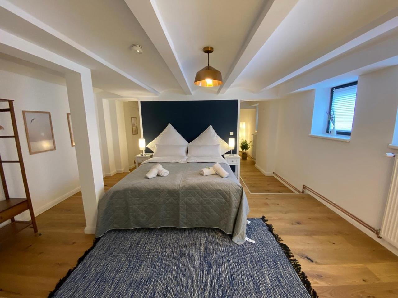 Stilvolle Stadtwohnungen I Komfort & Charme Apartment *