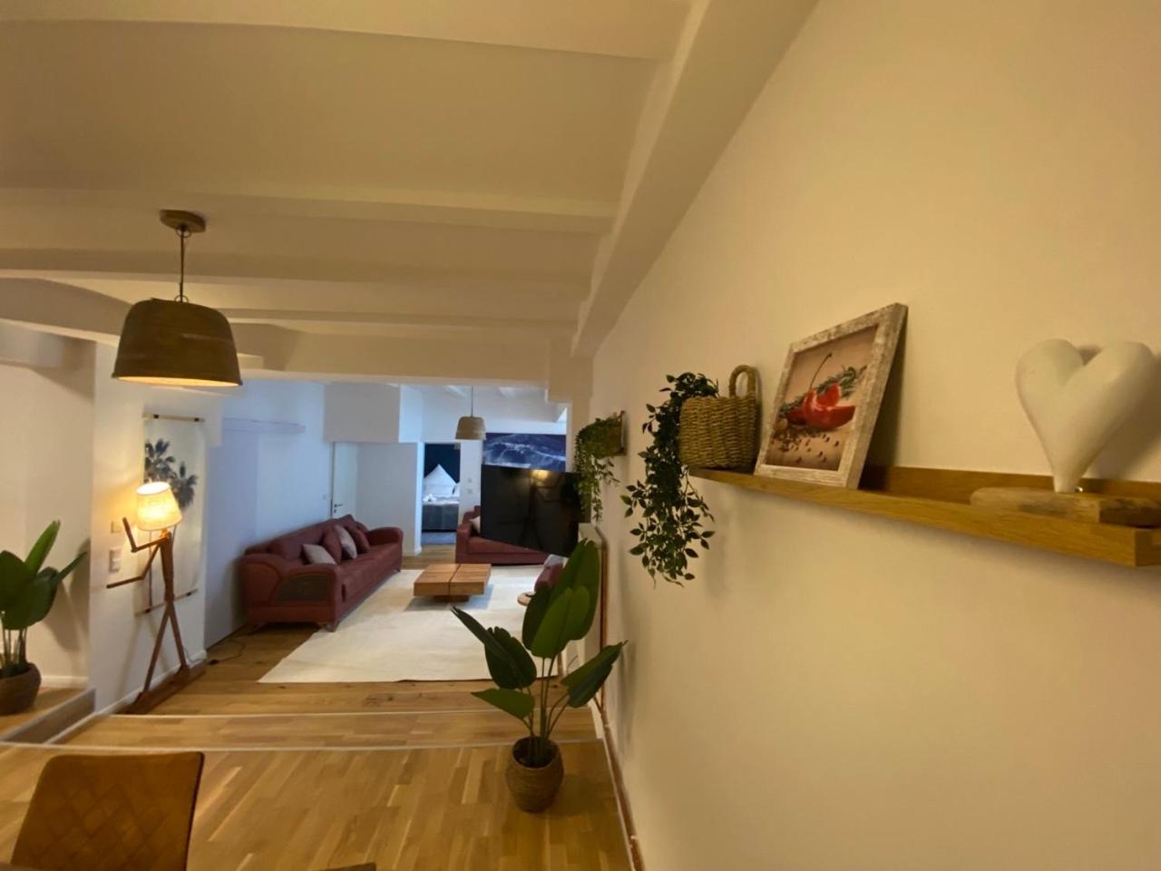 Apartment Stilvolle Stadtwohnungen I Komfort & Charme *